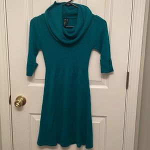 Torquoise Half-Sleeve Cowl Neck Dress
